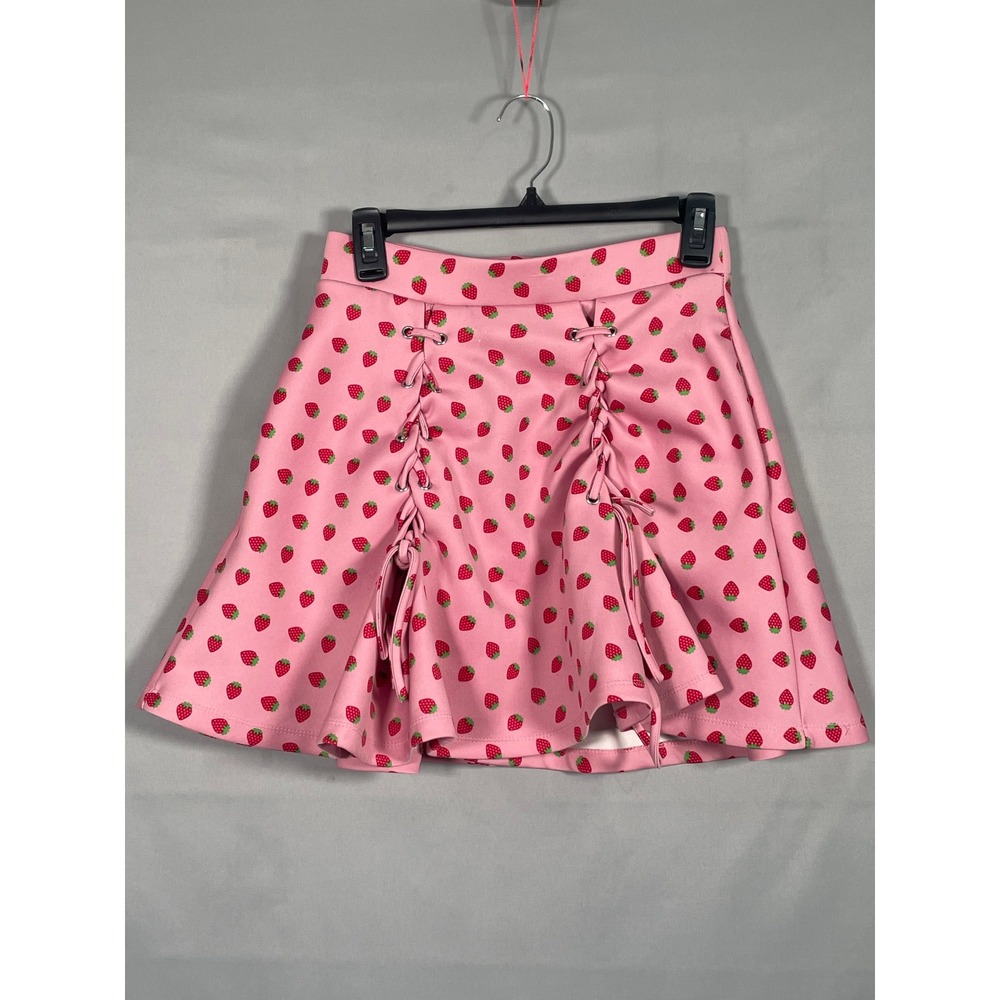 Hot Topic Pink Strawberry Print Lace Up Skater Skirt Small RN120684 Super Cool!